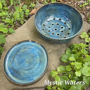 Berry Bowl (with Matching Drip Tray) Mystic Waters