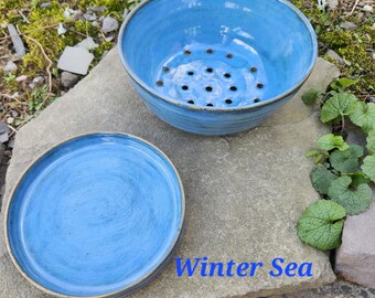 Berry Bowl (with Matching Drip Tray)