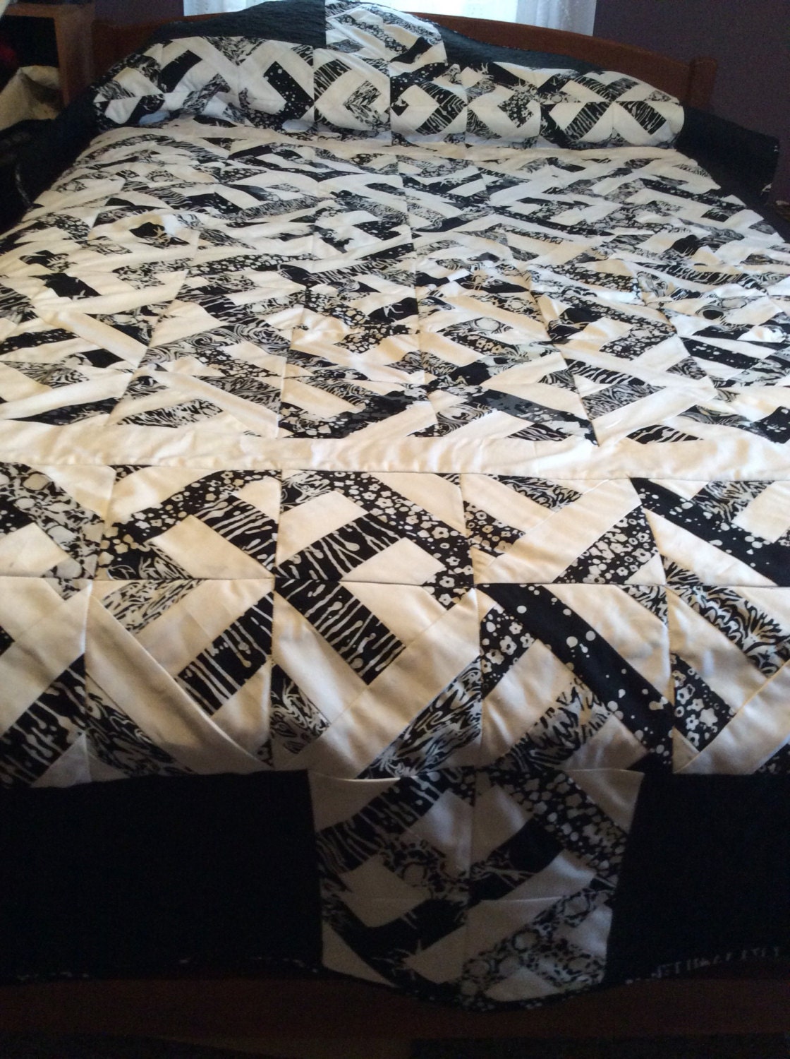 Black/white Queen Handmade Quilt - Etsy