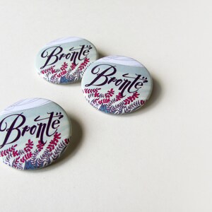 Bronte pin, illustrated button image 3