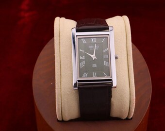 Vintage Seiko Quartz Tank Watch | Olive Guilloche Dial, Silver Case, Brown Leather Strap (Japan)