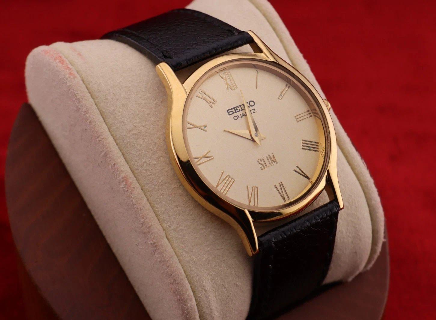 腕時計 セイコー ローマ数字 クリーム系文字盤 Roman numeral seiko - Etsy 日本