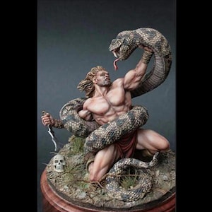 1/24 Barbarian Wrestling a Giant Python Diorama Figure - Unpainted Resin Model Kit for Painting
