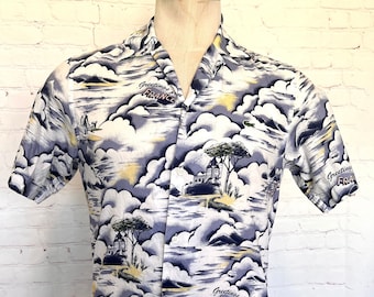 Lacoste Hawaiian Style Short Sleeve Shirt - Greeting from France - Size Small