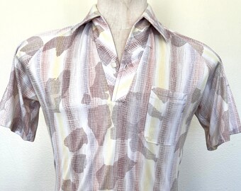 70's Shirt - Short Sleeve - Polo Style - Size Medium - Resort Ware