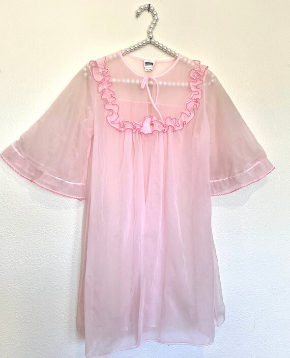 60's Sheer Pink Chiffon Robe - Size Medium - Mont… - image 1