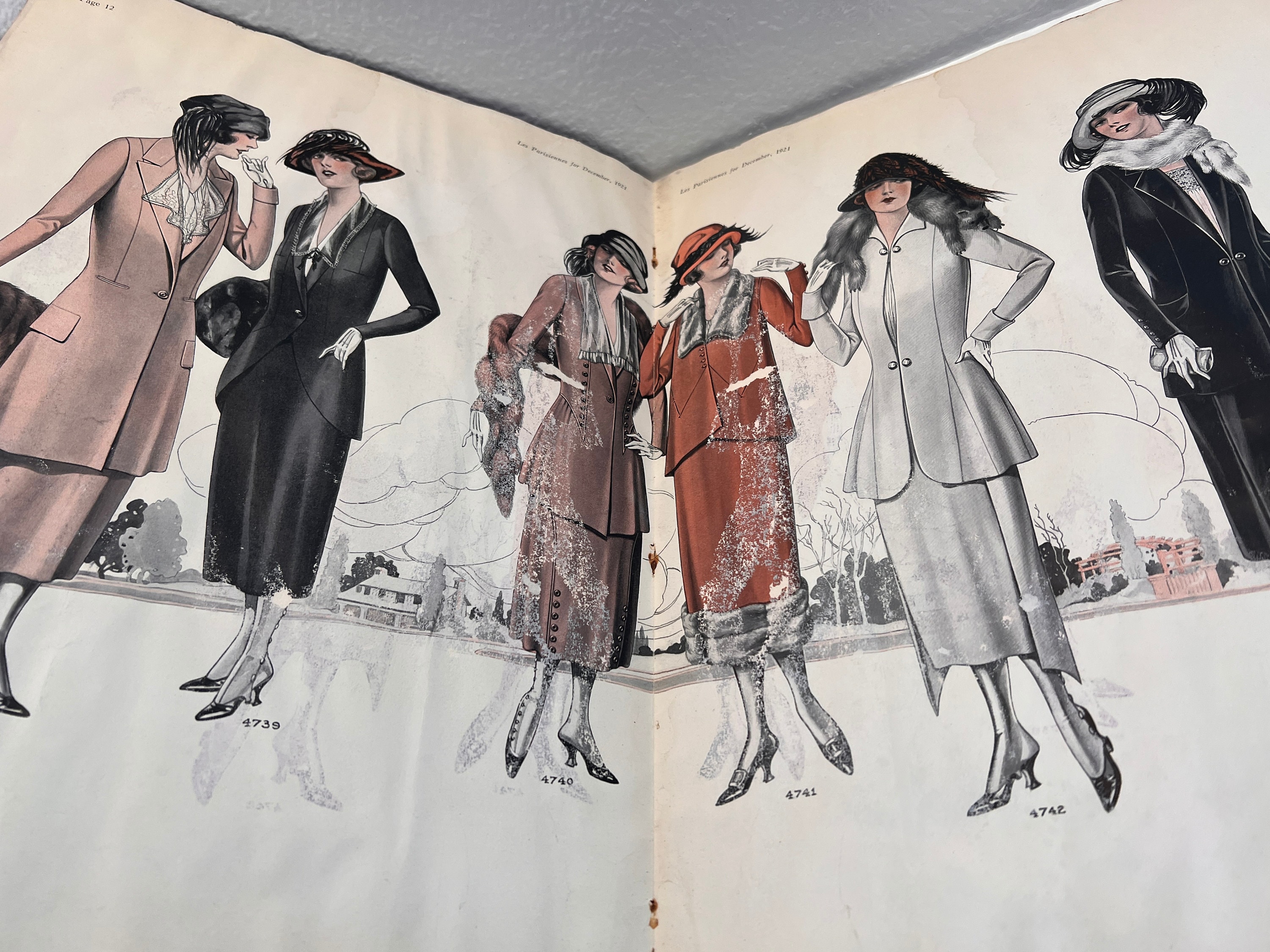Les Modes Parisienne - Etsy