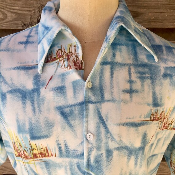 Van Heusen - Tropical Shirt - XL