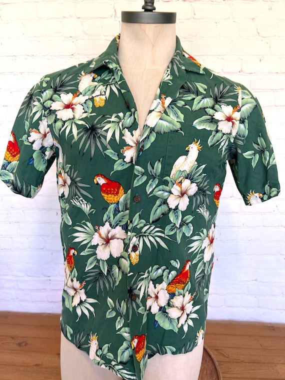 RJC Parrot Head Hawaiian Shirt - Size Medium