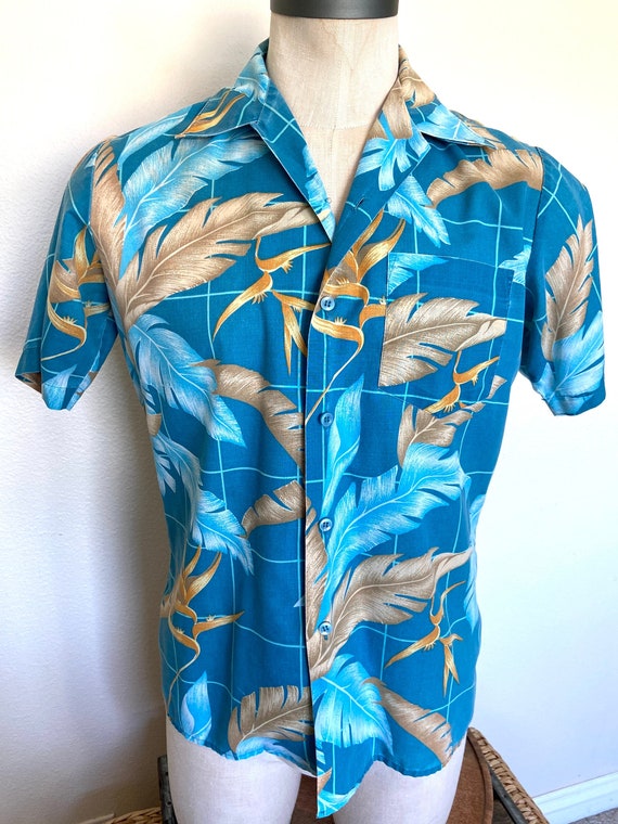 70's Waikiki Holiday Mens Hawaiian Turquoise Shir… - image 1