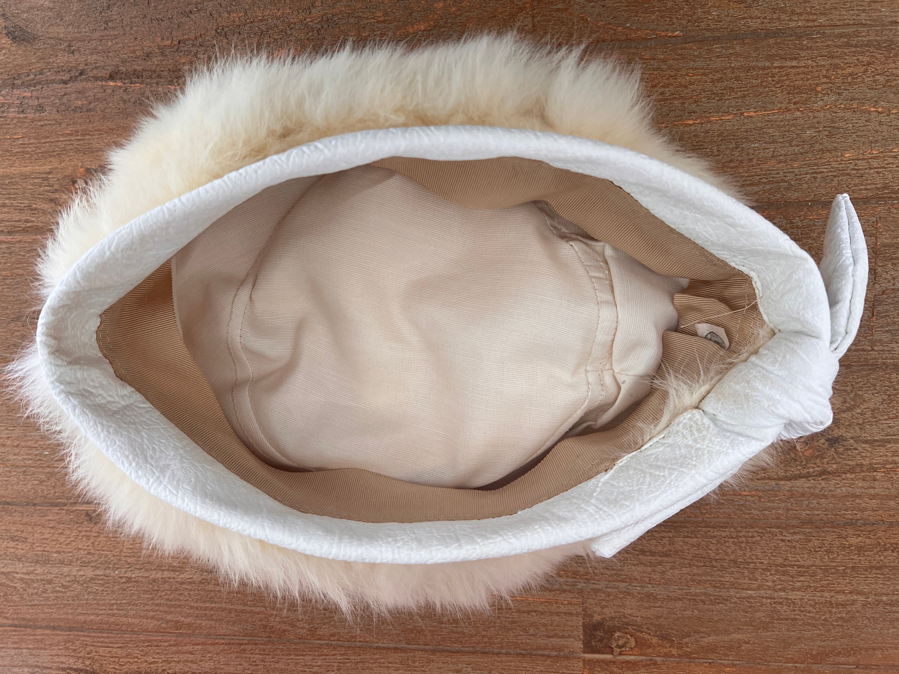 Vintage White Fuzzy Real Rabbit blend Beret Hat Cute Flower Warm Faux Rabbit Fur Beret Winter Beanie Hat Cap  main image 2