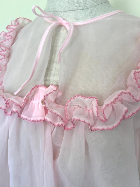 60's Sheer Pink Chiffon Robe - Size Medium - Mont… - image 5