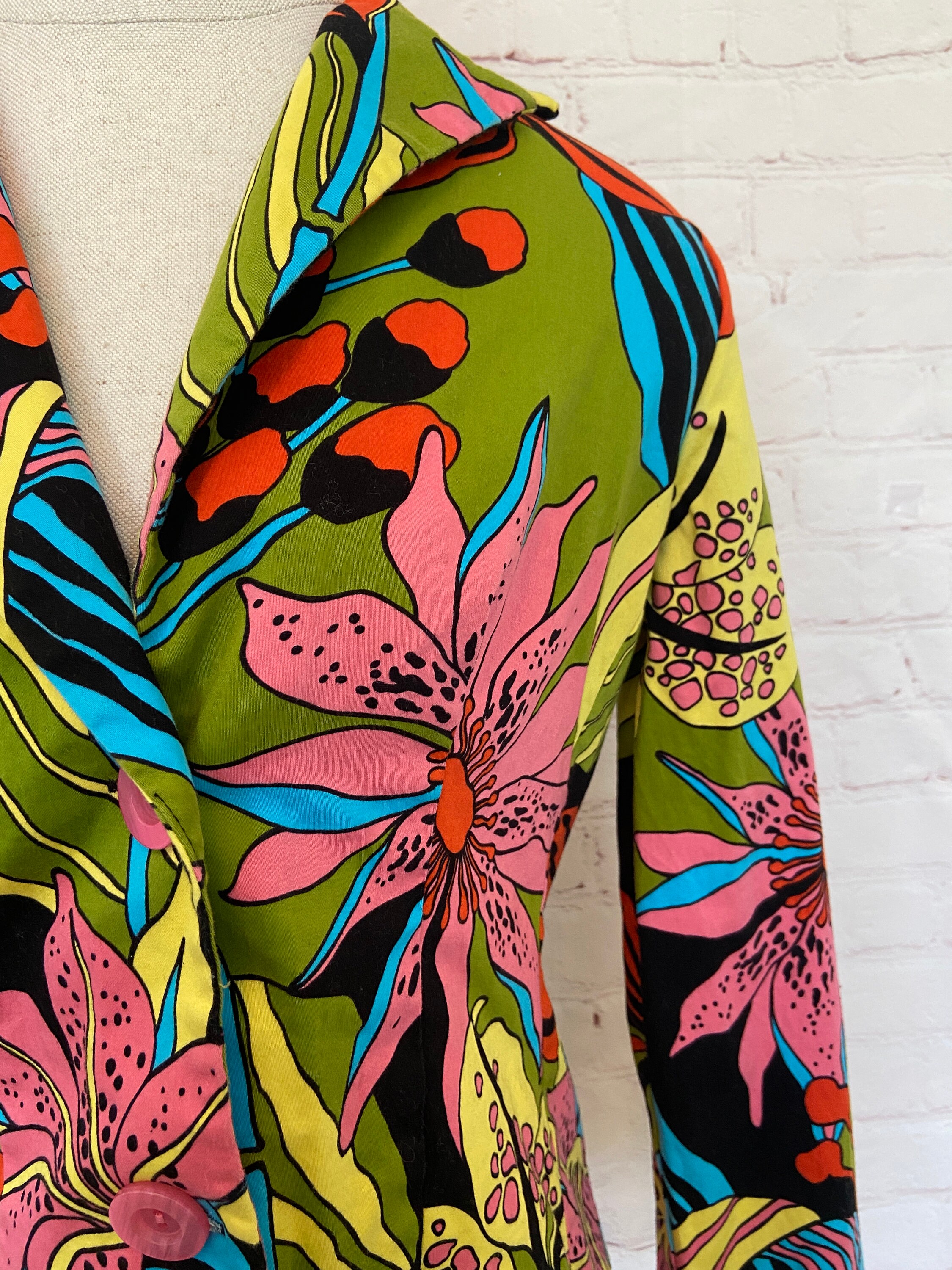 Russell Kemp - New York - Womens - Bright Flashy Mod Floral
