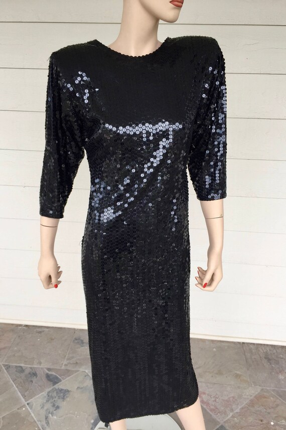 black mid length dress