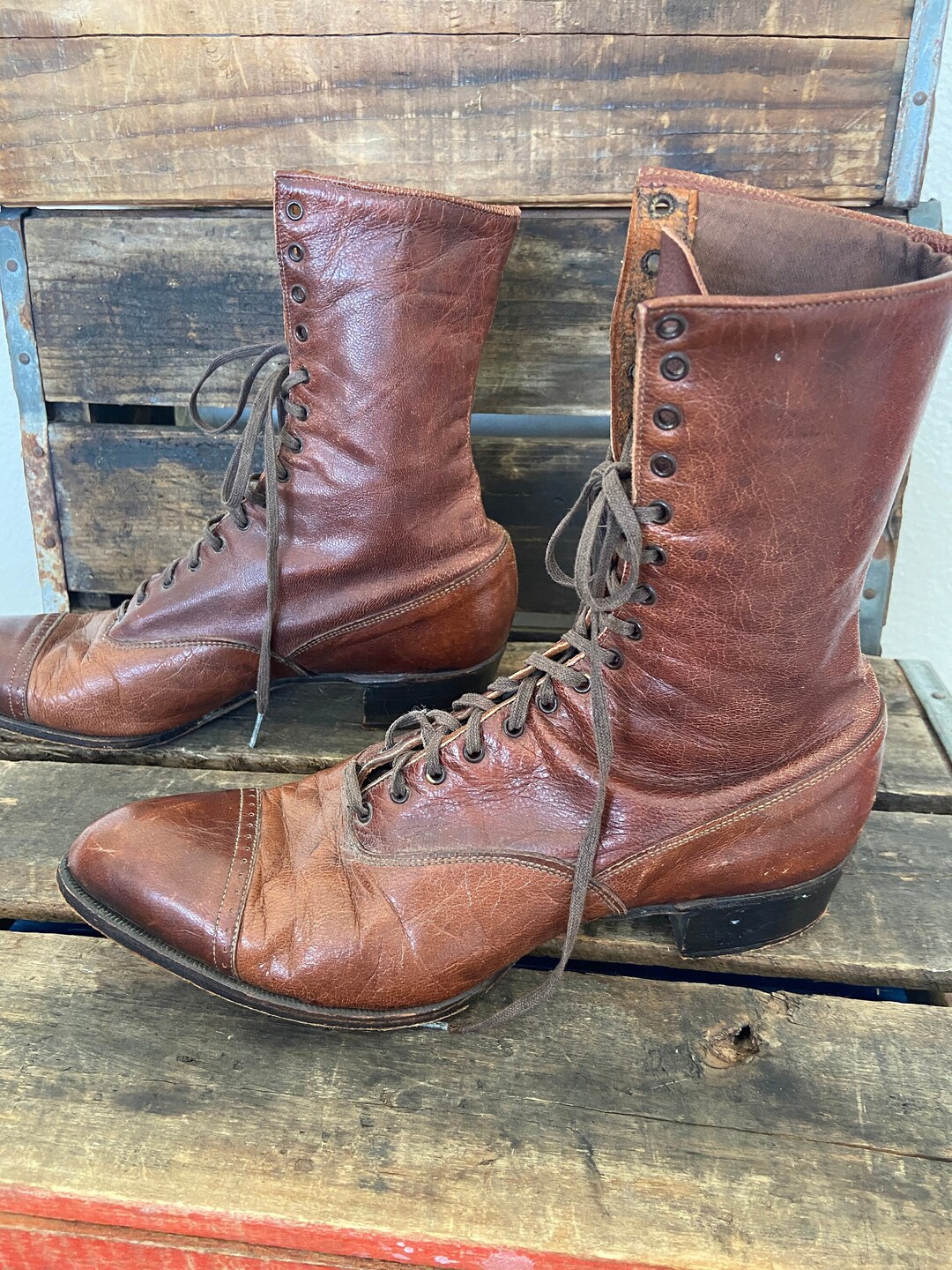 Born leather lace clearance up granny boots