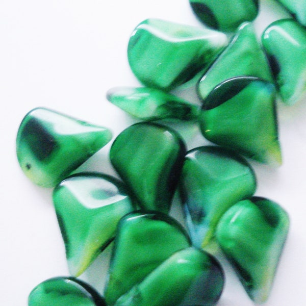 Picasso Glass Beads - 21 Green and White Glossy Triangular Beads - Green Glass Tear Beads - Green Pear Shape Beads - Jewelry Supply