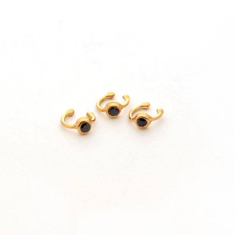 Black Zircons Ear Cuff Ear Cuff No Piercing Upper Ear Cuff Etsy Canada