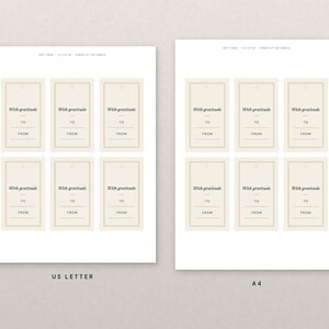Pu&ograve; includere: Due fogli di etichette regalo stampabili nei formati US Letter e A4. Ogni foglio presenta sei etichette rettangolari con bordo beige, il testo With gratitude e linee per TO e FROM. Le etichette includono un piccolo cerchio forato in alto.