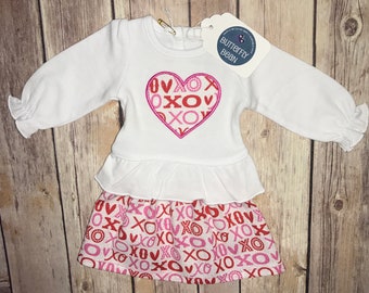 Single Heart Applique Shirt xoxo - Valentine's Day Doll Outfit- red/pink xoxo doll outfit- 18" doll outfit