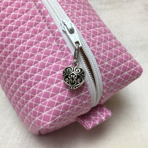 Heart Zipper Charm - Filigree Heart