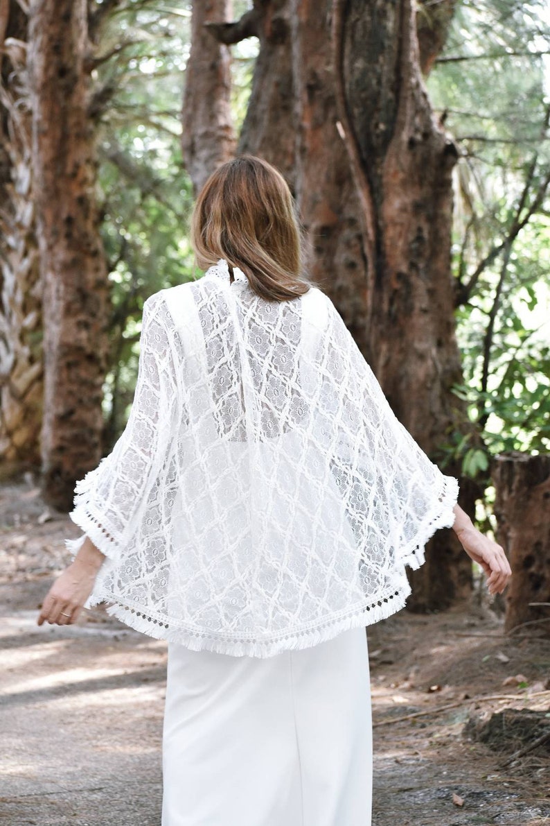 White Lace Wedding Cape, Lace Bridal Cape with Fringe Trim, Wedding Shawl, Boho Style Poncho, Bridal Cover Up, White Bolero, Bridal Cape image 8