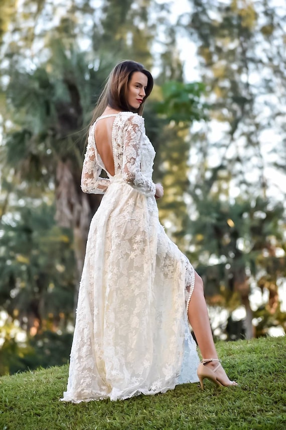 long sleeve boho wedding dresses