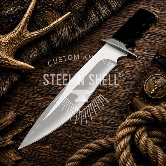 Custom Handmade D2 Steel Hunter Knife, Bull Horn Handle, With Leather Sheath.