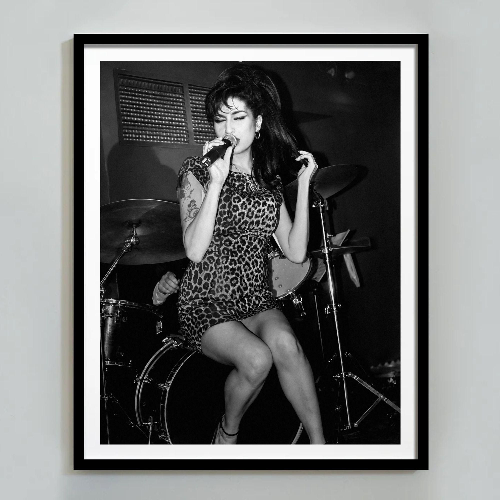 Amy Winehouse Black and White