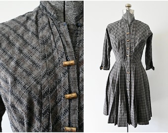 1950s Betty Hartford Brown Black Plaid Fit and Flare Dress w/ Half Sleeves | Bronze Metal Bamboo Stalk Buttons