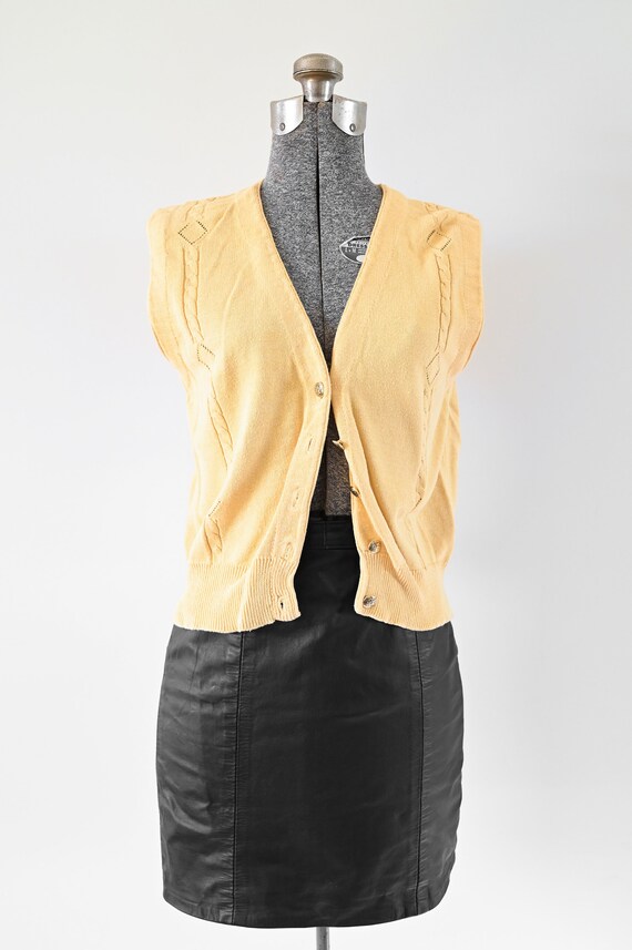 Carroll Reed Yellow Button Front Sweater Vest w/ … - image 3