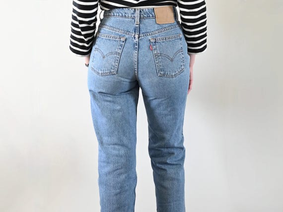 1990s Levi's 512 Slim Fit Straight Leg High Waisted Jeans Size
