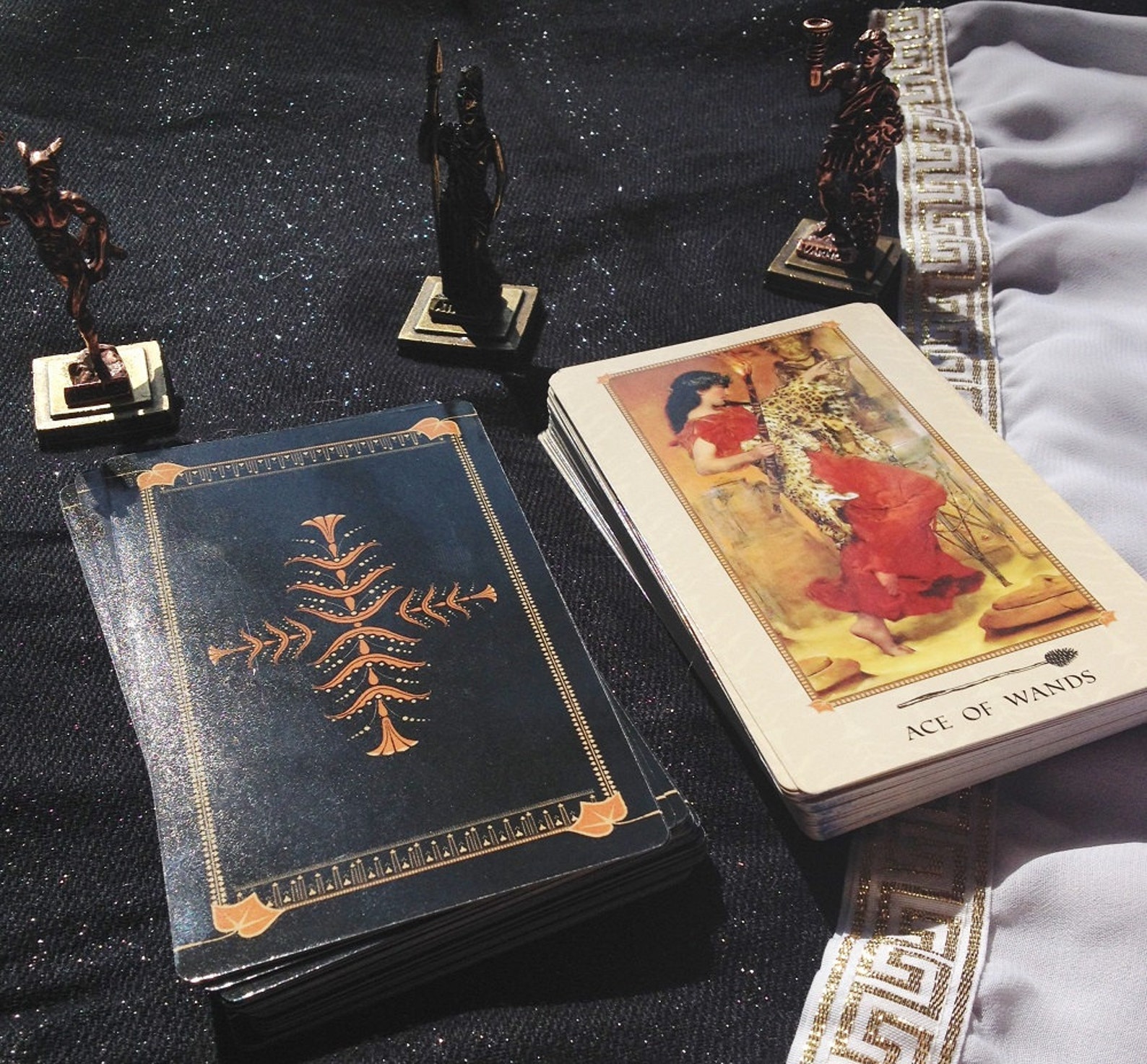 The Tarot Of Delphi One Tarot Card Reading Etsy