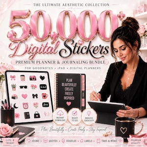 Op de afbeelding: Een digitale productadvertentie met de tekst 50,000+ Digital Stickers Premium Planner & Journaling Bundle. De afbeelding toont een tabletscherm met roze en zwarte iconen, een zwarte spiraalplanner en een zwarte mok met een hartje.