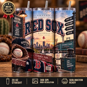 Pode incluir: Um copo cilíndrico de aço inoxidável com tema de basebol dos Boston Red Sox. O design inclui o horizonte de Boston, o Fenway Park, uma bola de basebol numa luva, um boné e sinais de direção para o Fenway Park e Beacon Hill.