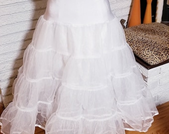 White Fluffy Petticoat for Full Skirt Flare! Size M 12