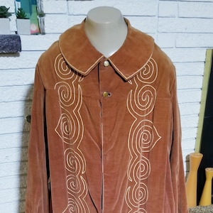 Victorian Theater Men&#39;s Robe in Cinnoman Velveteen! Size 42/L