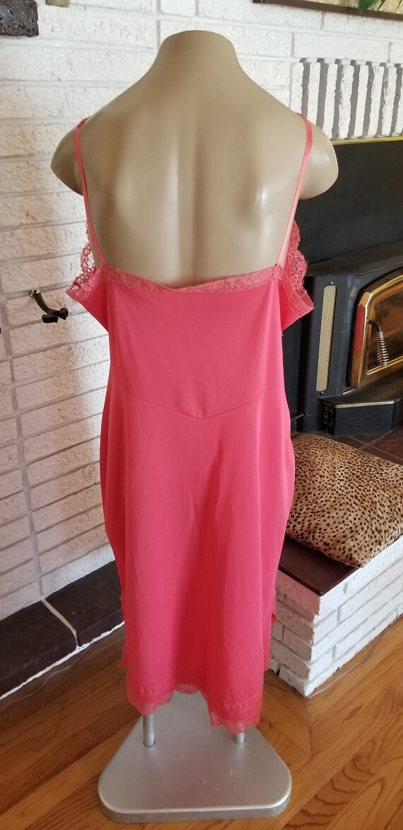 1950's Coral Full Dress Slip! Size 12/14 - image 4