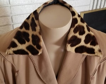 1950's Fur Collar in Leopard Print! Perfect for Coat or Sweater!