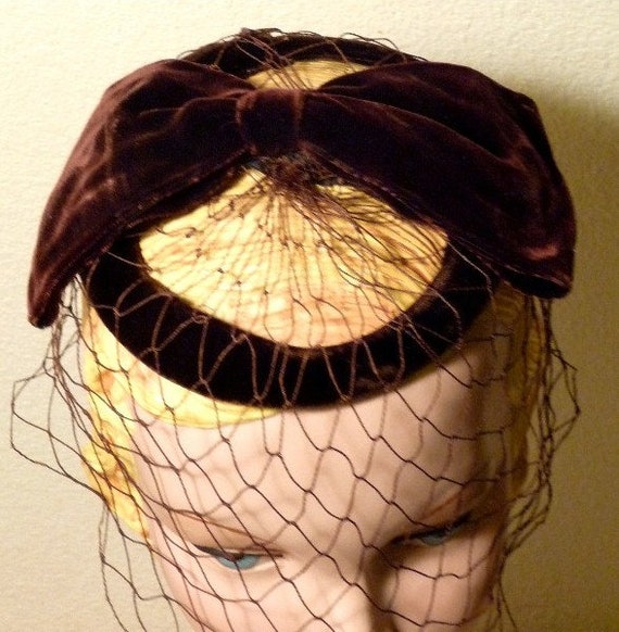 1950's Brown Velvet Cocktail Hat!! - image 3