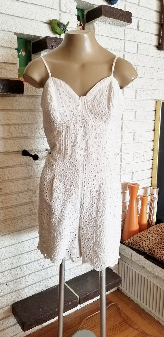 Retro White Cotton Summer Suit!! Size L
