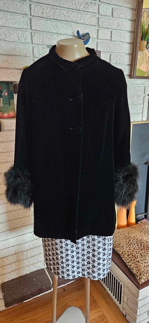 NEW!! 1970's Black Velvet Evening Coat with Black 