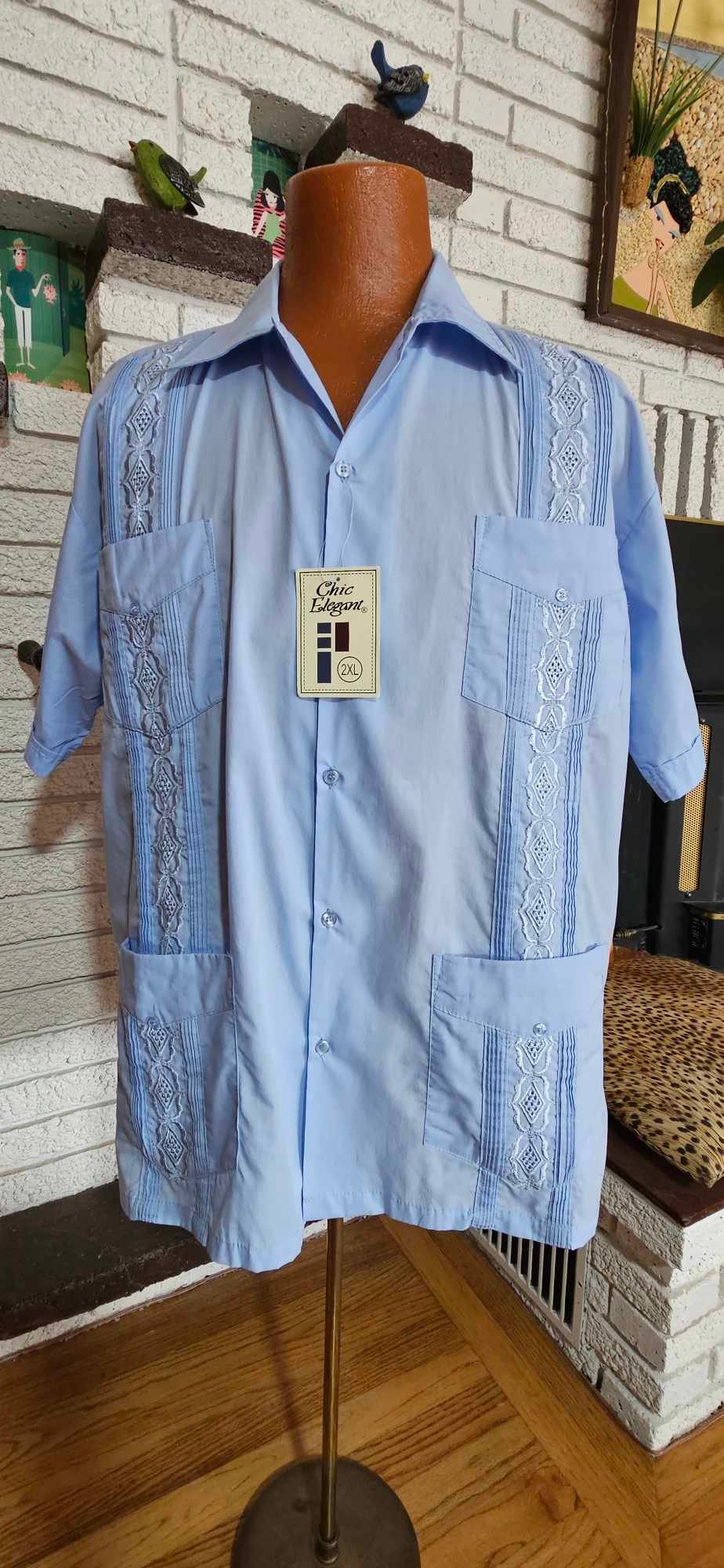 Retro Men's Short Sleeve Guayabera Shirt in Light Blue! Dead Retro Men's Short Sleeve Guayabera Shirt in Light Blue! Dead