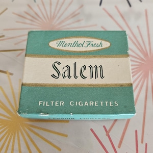 NEW!! 1950&#39;s Mid Century Salem Lighter with Original Box!