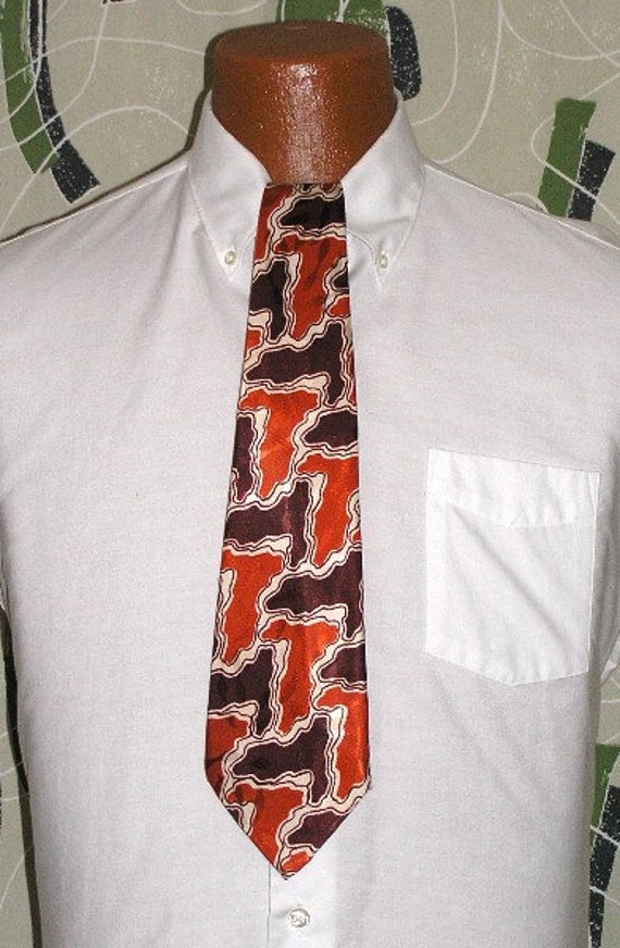 1940's Tie!! Nifty!!