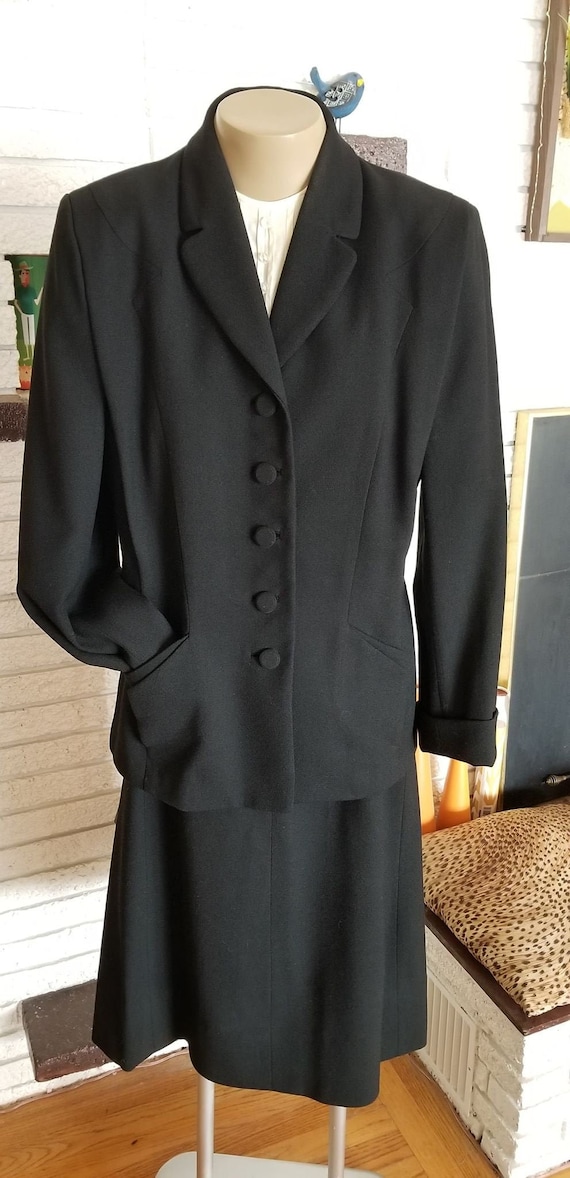 1950's Tailored Two Piece Suit in Black Wool! Sz 1