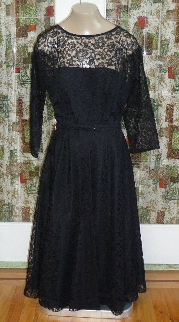 Sweet 1950s Black Lace Party Dress!! Size 14