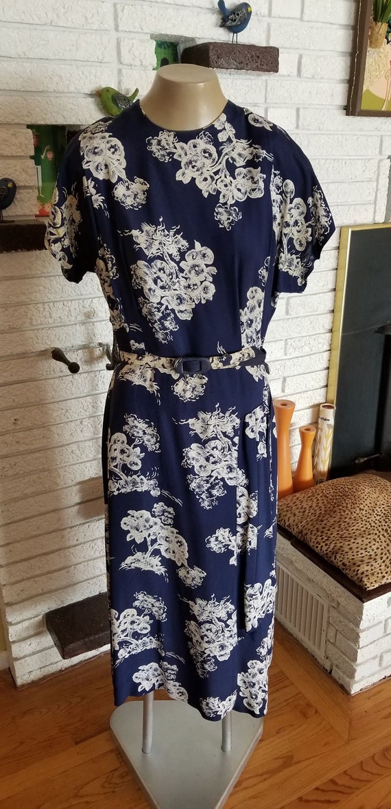 NEW!! 1940's Silk Rayon Day Dress in Navy with Cre
