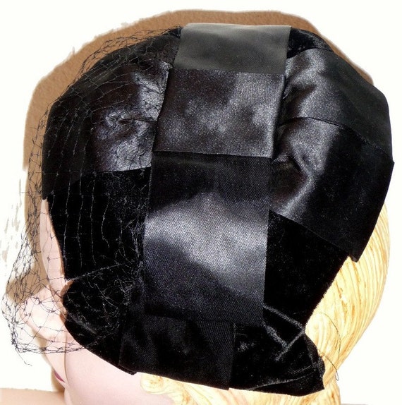 1950's Black Cocktail Hat!! - image 2