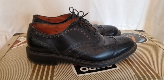 1950's Black Leather Wingtip Shoes! Size 9 - image 2