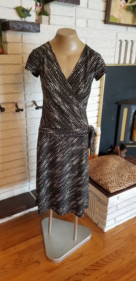 1930's Retro Day Dress in Black with Contemporary 